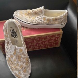 Women’s classic slip-o